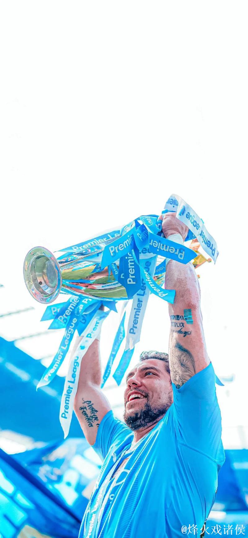 英超豪门双雄央视直播，曼城奋力摘取三分目标