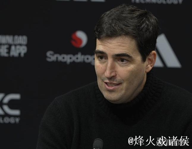 伊劳拉：双方进攻明显强于防守，最后我们错失两次绝好机会